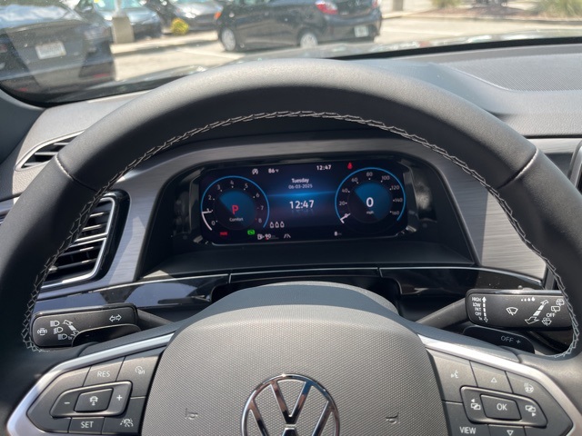 2025 Volkswagen Atlas Cross Sport SE photo 19