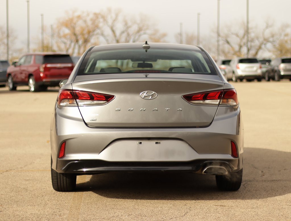 2019 Hyundai Sonata Eco SE photo 3