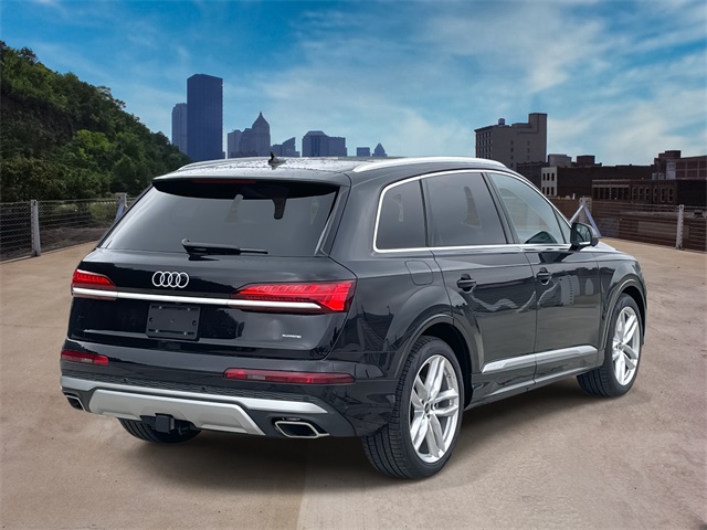 2025 Audi Q7 55 Premium Plus photo 2