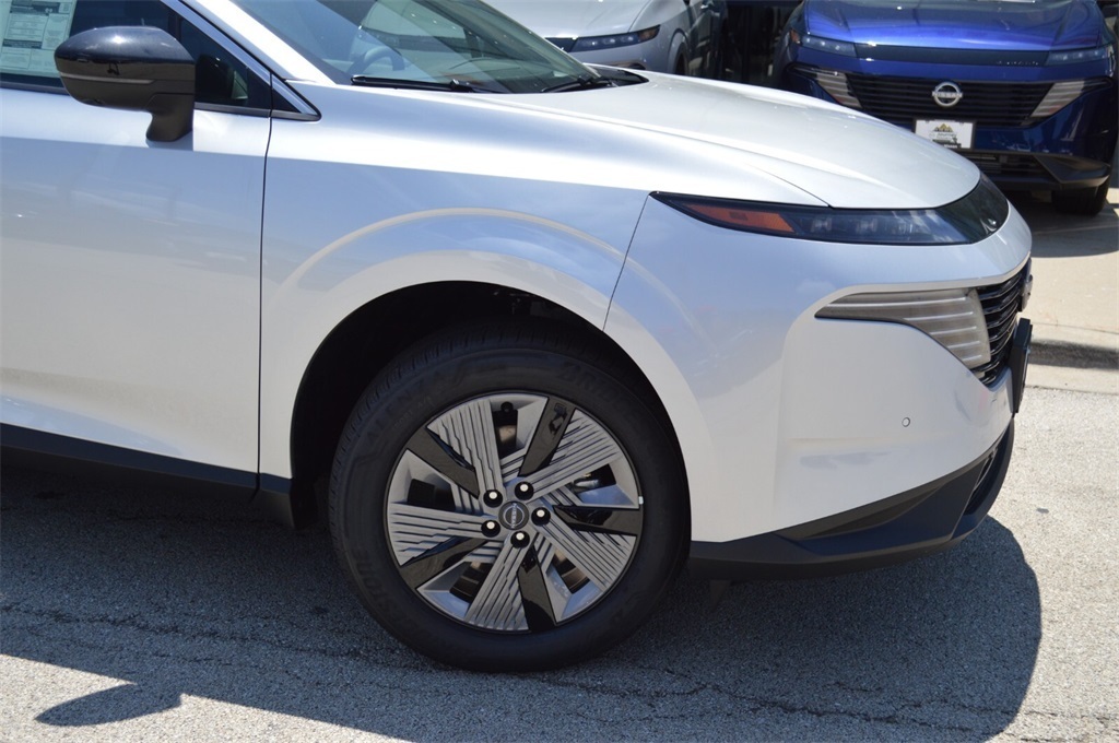 2025 Nissan Murano SL photo 2