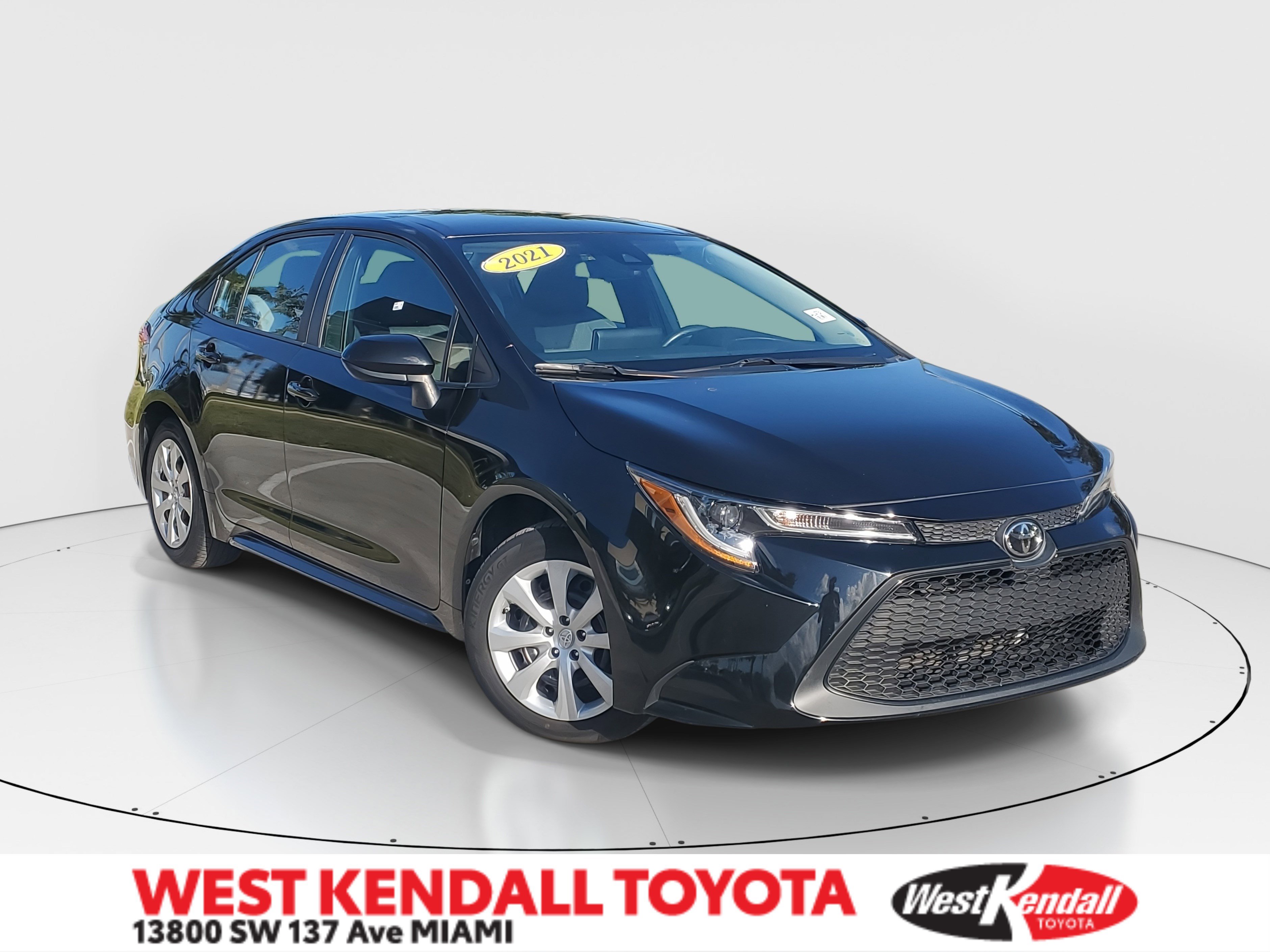 2022 Toyota Corolla LE's photo