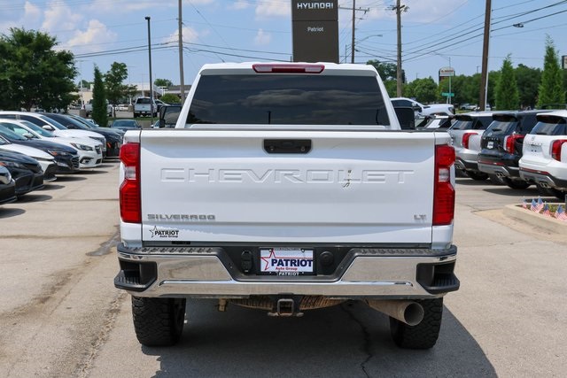 Used 2024 White Chevrolet LT image 5