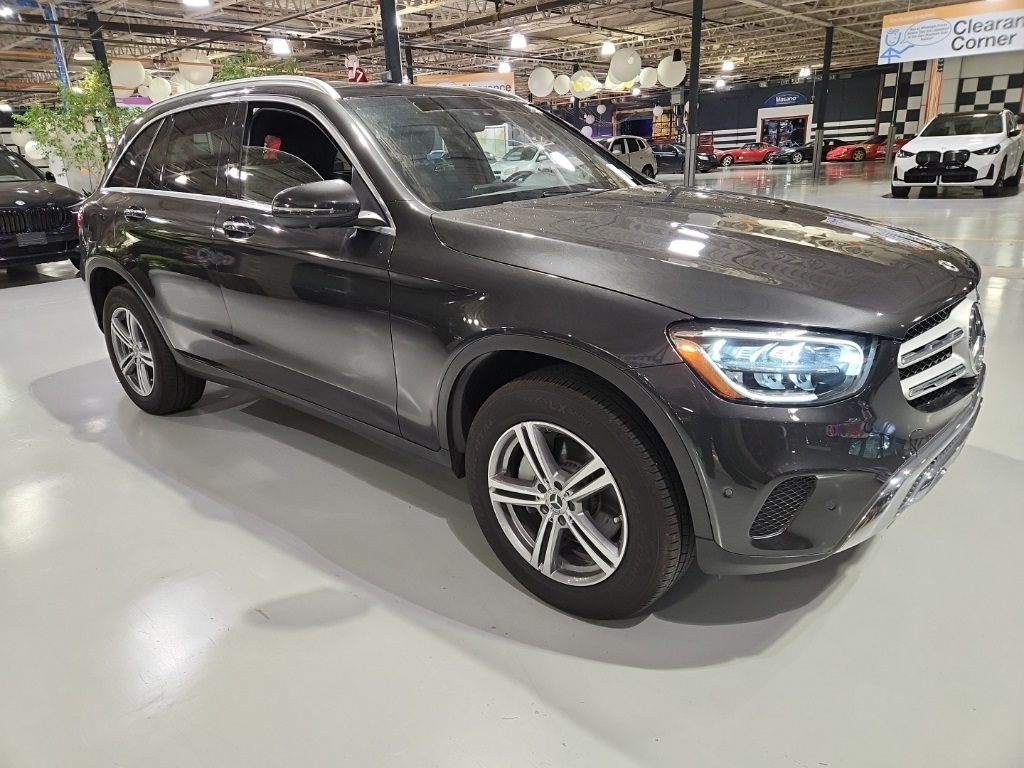 2022 Mercedes Benz GLC 300 4MATIC photo 3