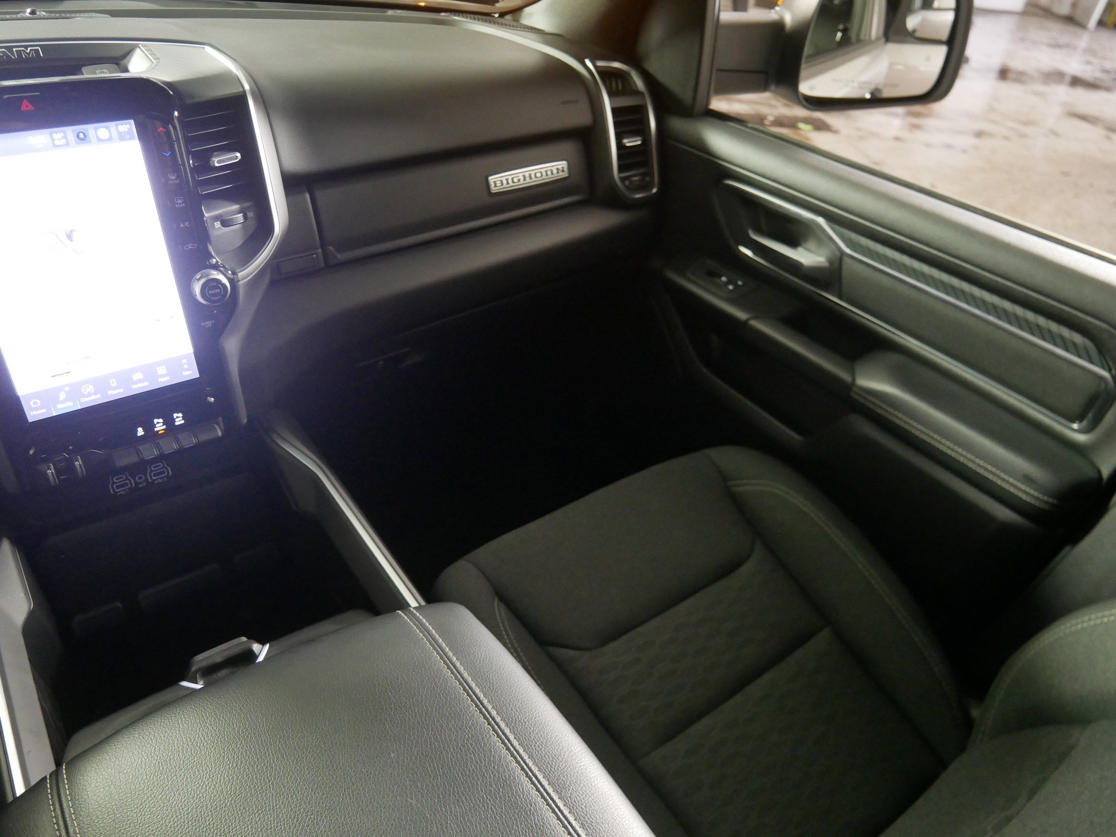 2025 Ram 1500 Big Horn photo 11