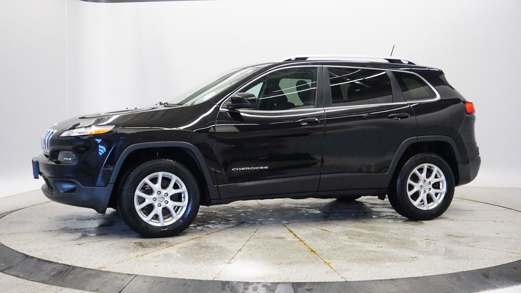 Used 2017 Jeep Cherokee Latitude with VIN 1C4PJMCS3HW546056 for sale in Coon Rapids, Minnesota