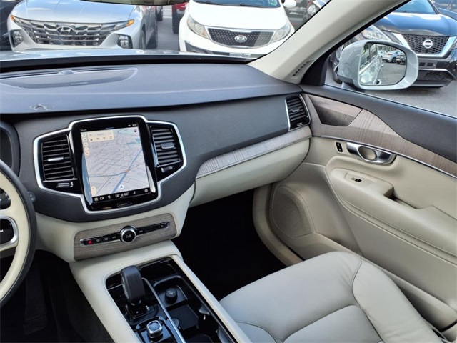 2024 Volvo XC90 Plus photo 7