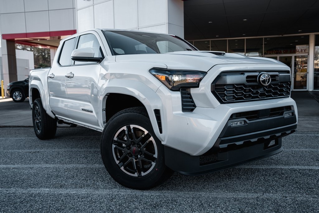 2025 Toyota Tacoma TRD Sport's photo
