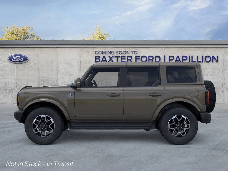 2025 Ford Bronco Outer Banks photo 13