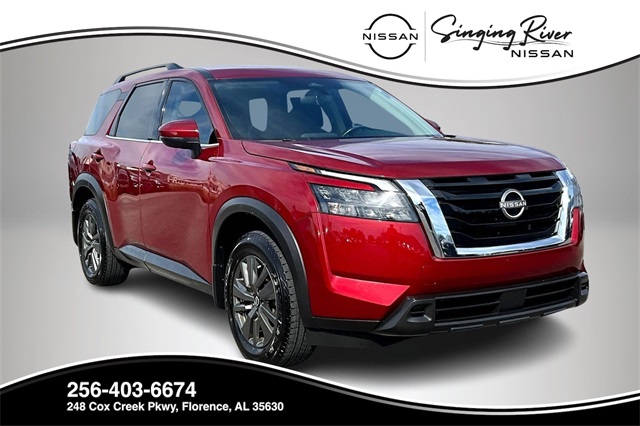 2024 Nissan Pathfinder SV's photo