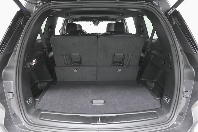 2025 Jeep Grand Cherokee Laredo Altitude photo 28