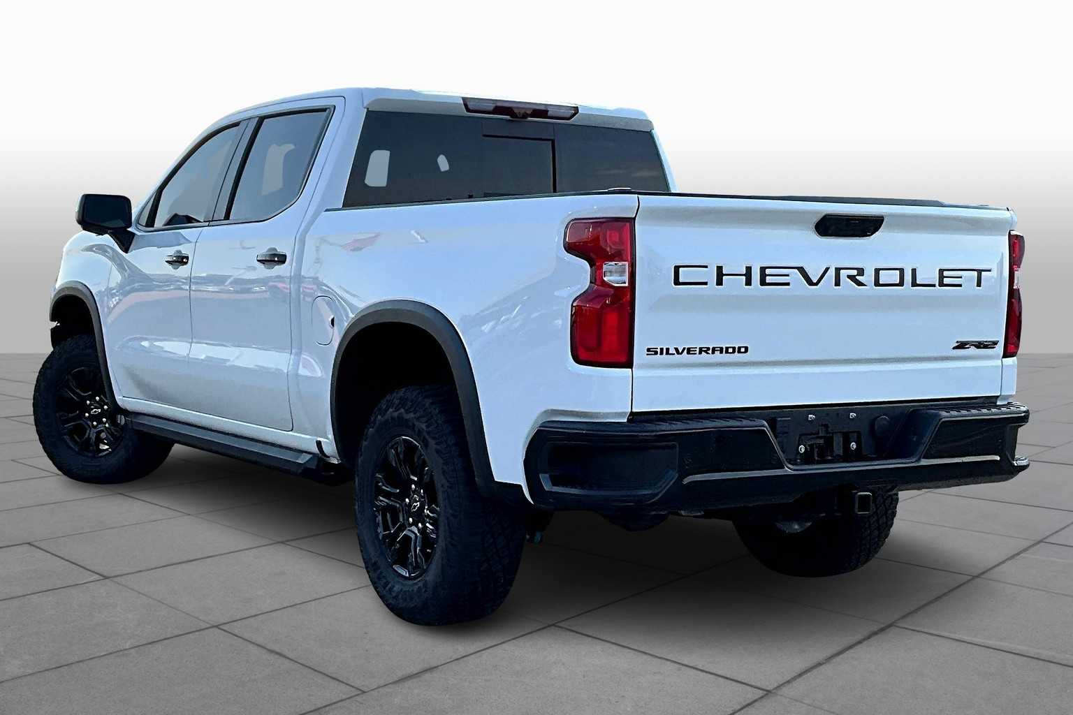 2024 Chevrolet Silverado 1500 ZR2 photo 10