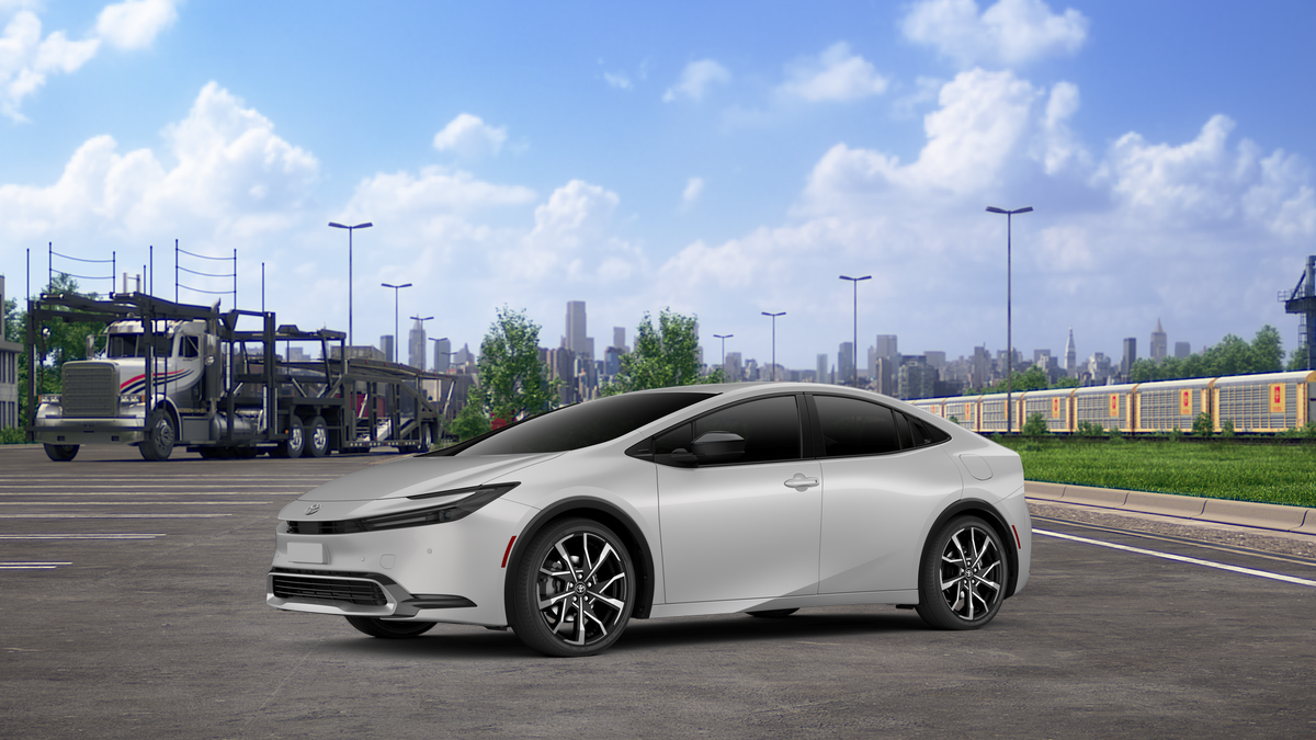2026 Toyota Prius Plug-in Hybrid XSE photo 2