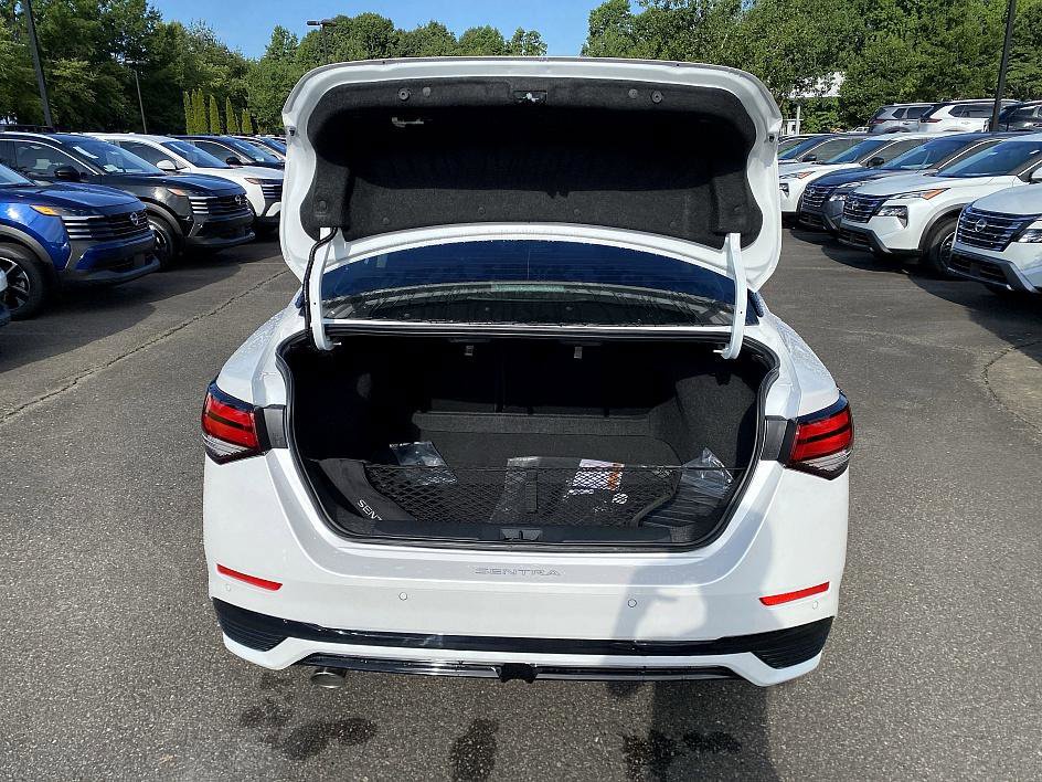 2025 Nissan Sentra SR Midnight Edition photo 20