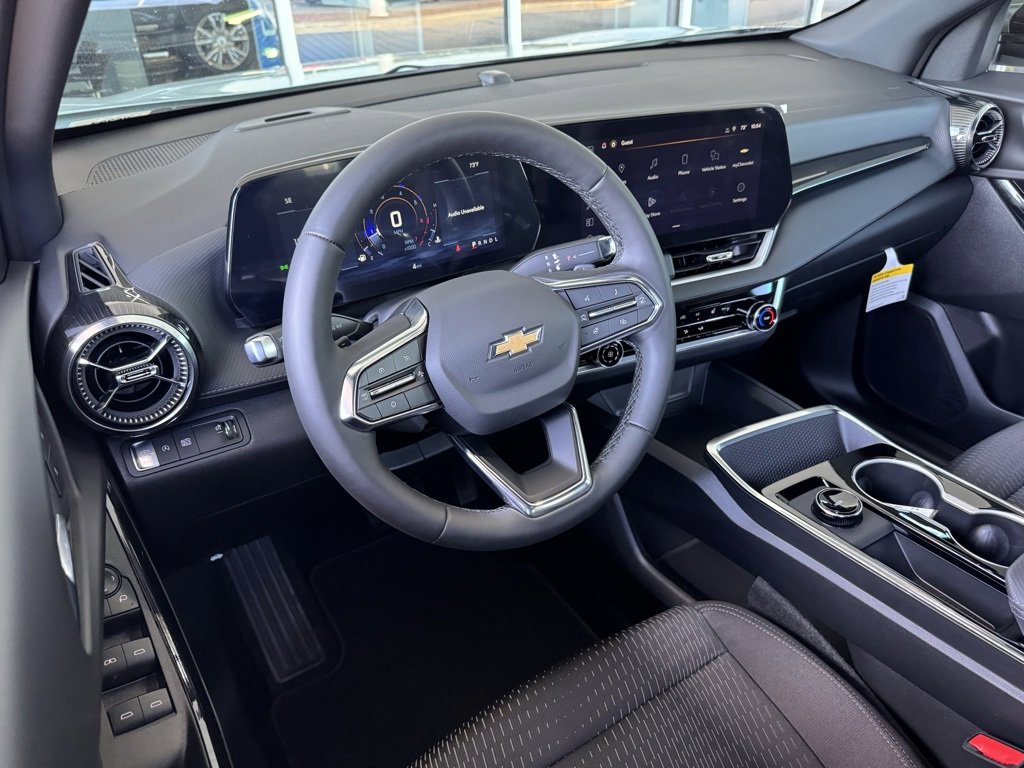 2026 Chevrolet Equinox LT photo 3