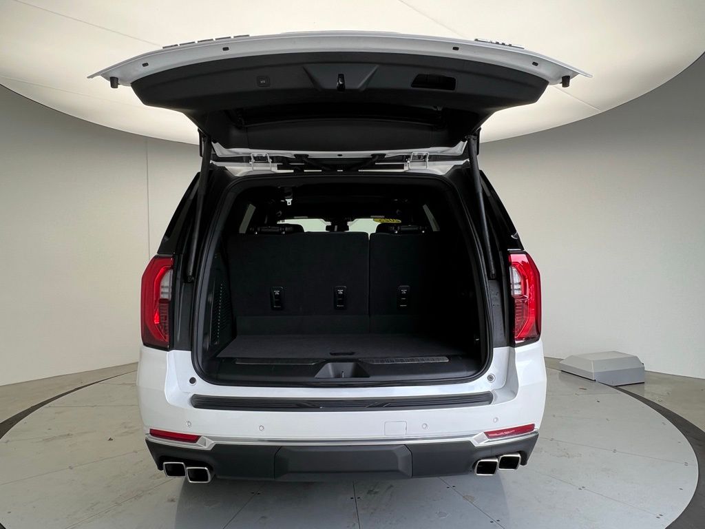 2025 Gmc Yukon Denali photo 4