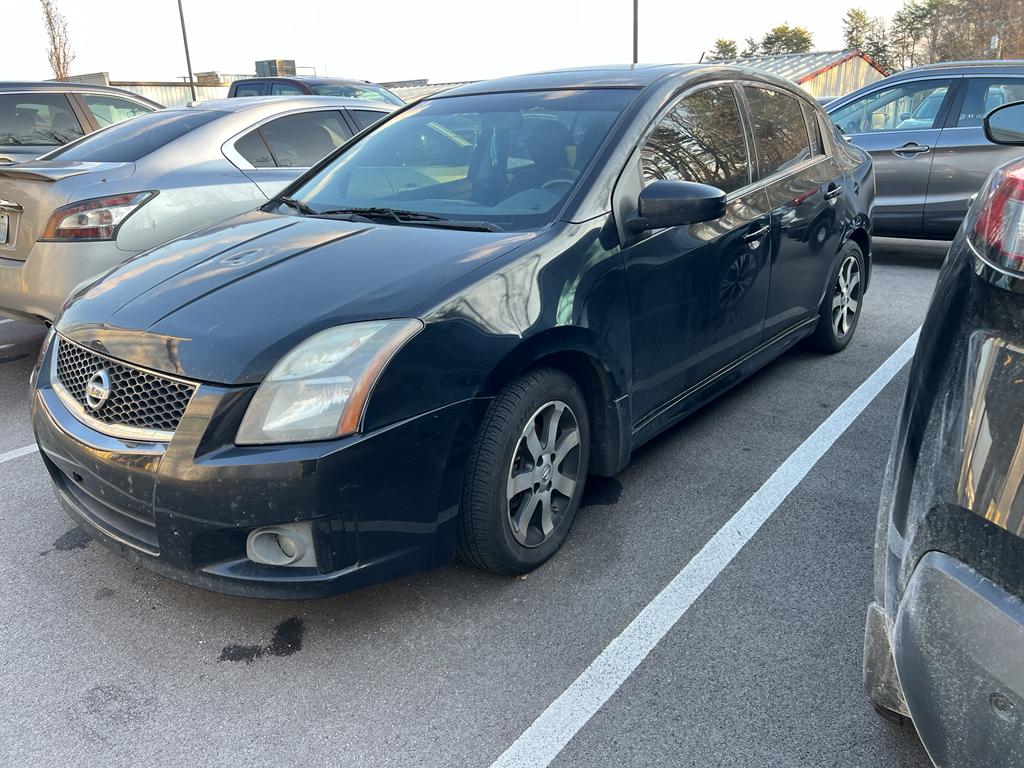 2012 Nissan Sentra SR's photo