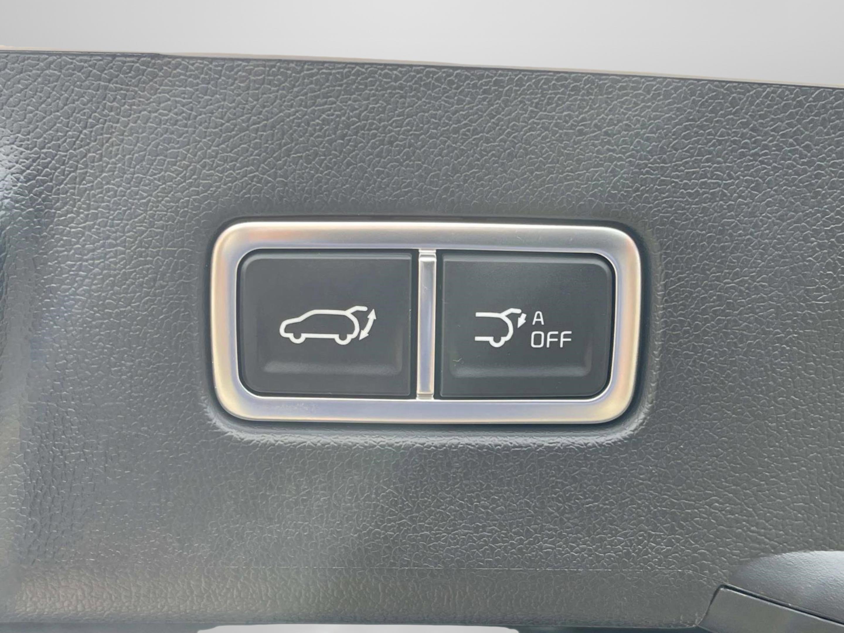 2025 Kia Sorento Hybrid SX Prestige photo 13