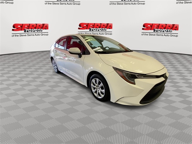 2024 Toyota Corolla LE photo 3