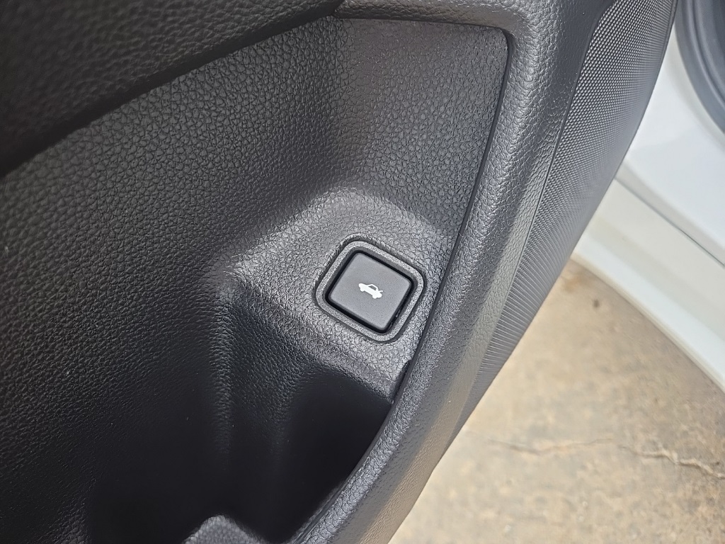 2021 Honda Accord Sport photo 26