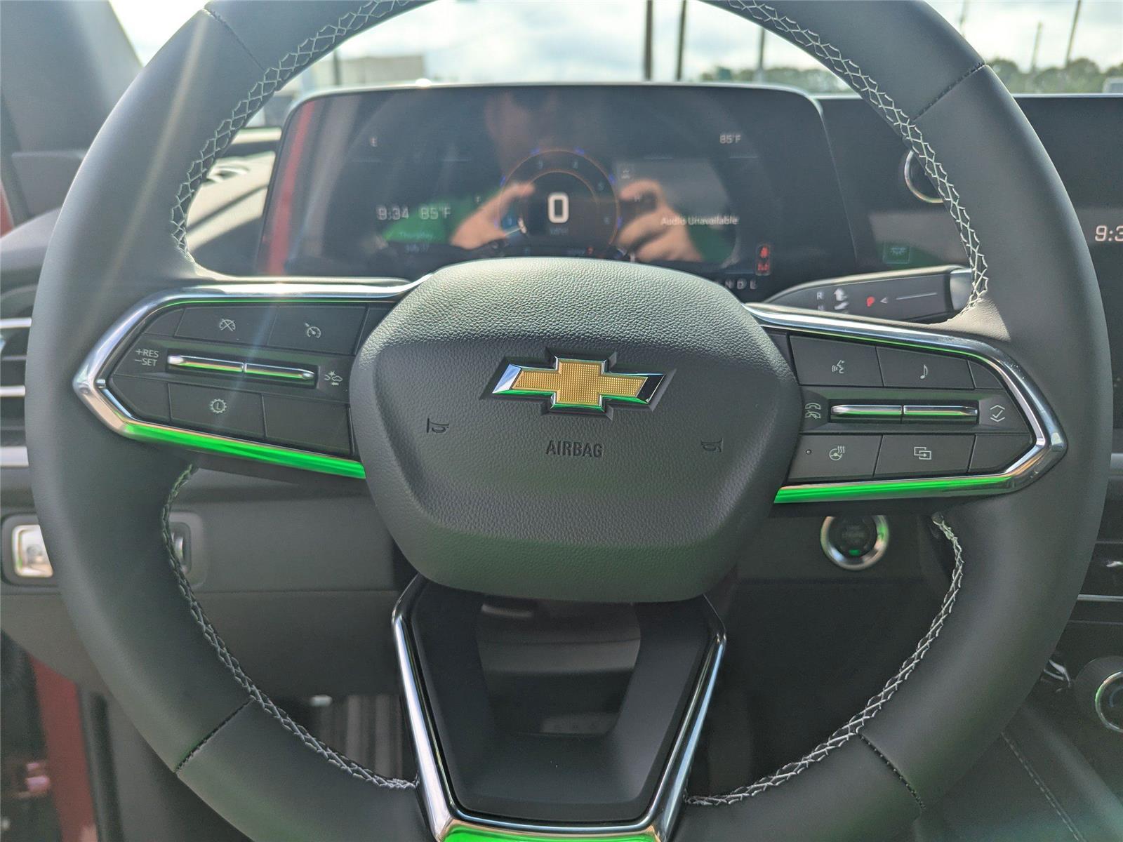 2025 Chevrolet Traverse photo 25