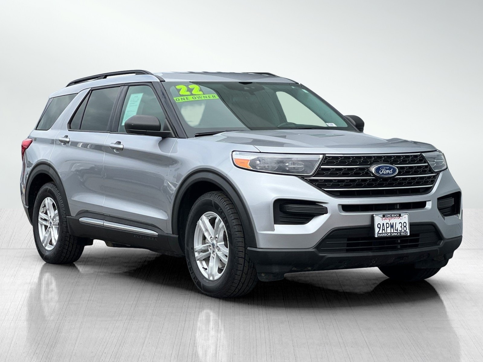 2022 Ford Explorer XLT photo 2