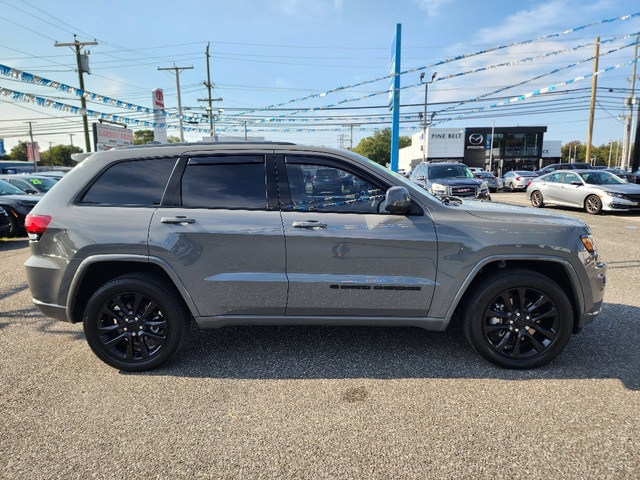 2022 Jeep Cherokee Laredo X photo 6