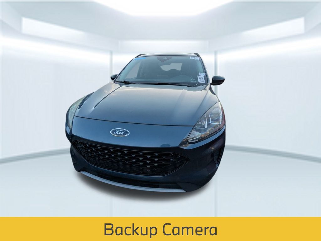 2020 Ford Escape SE Sport Hybrid photo 2