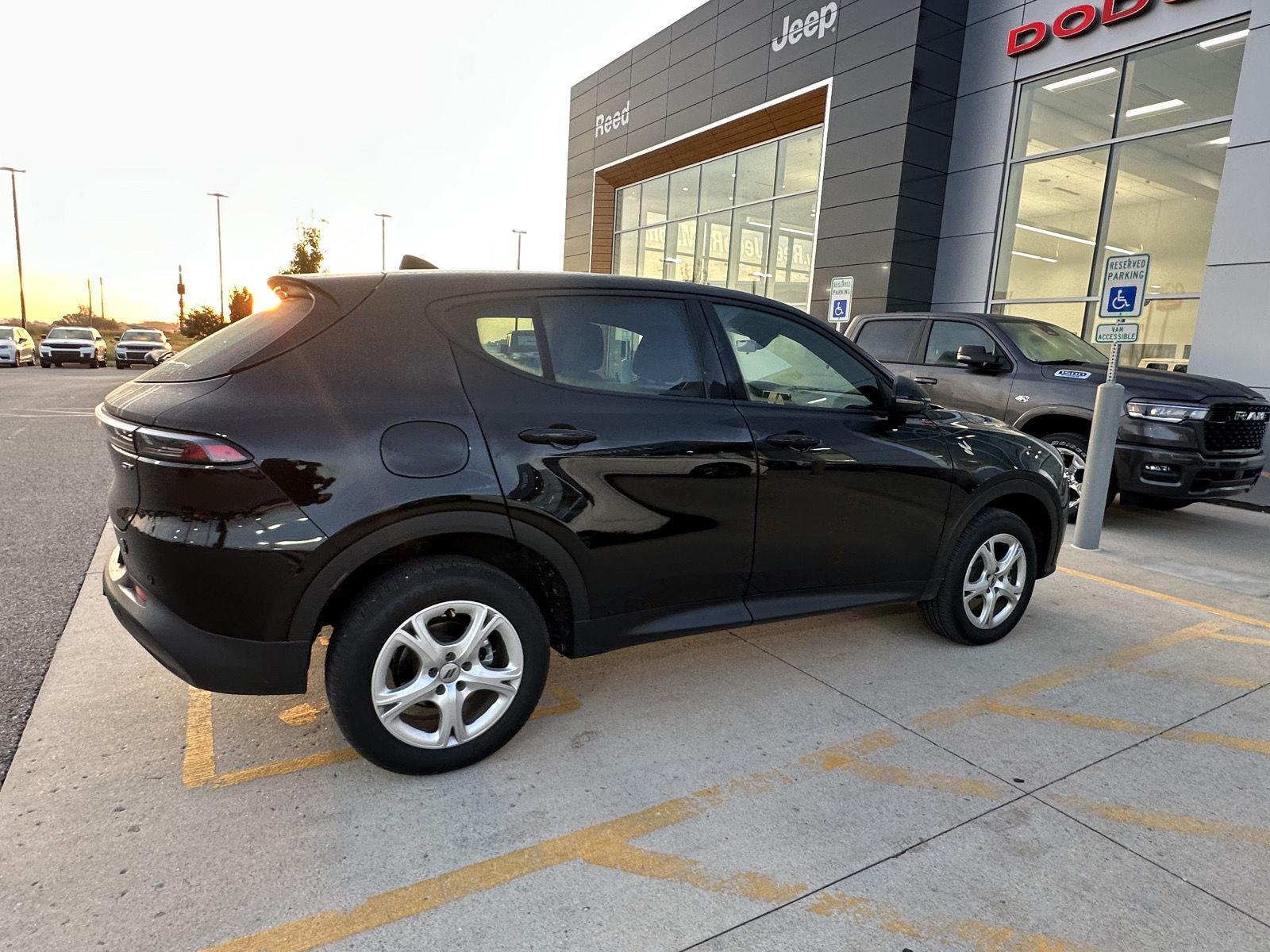 2024 Dodge Hornet GT photo 4