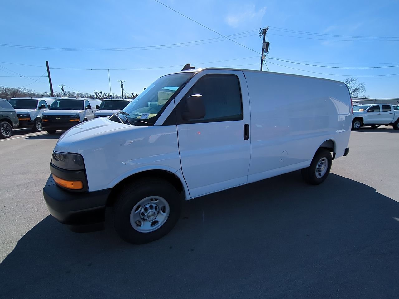 2025 Chevrolet Express Cargo Work Van's photo