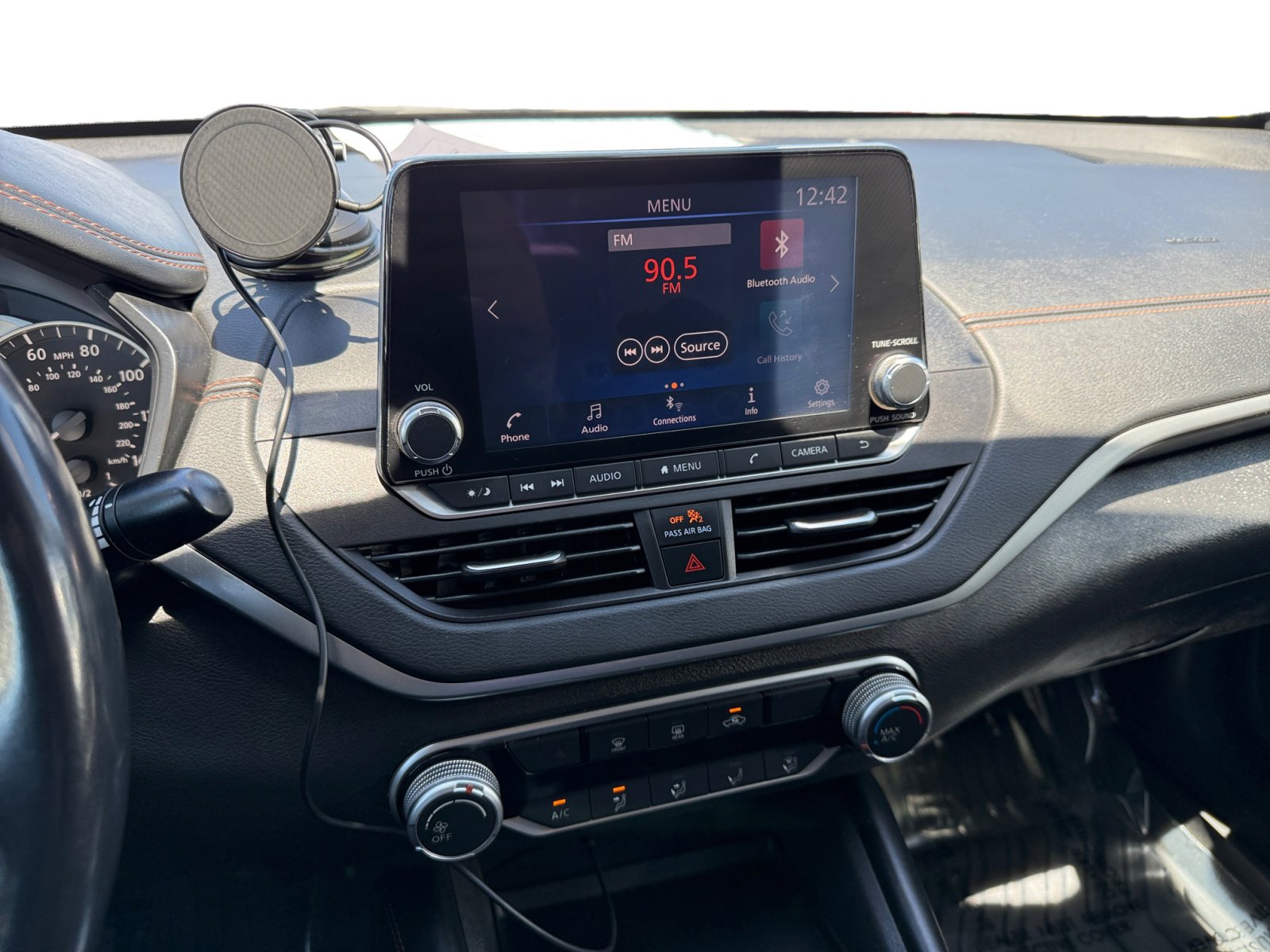 2021 Nissan Altima 2.5 SR photo 12