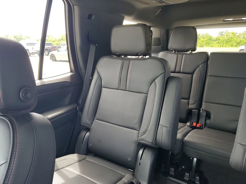2024 Chevrolet Tahoe RST photo 11
