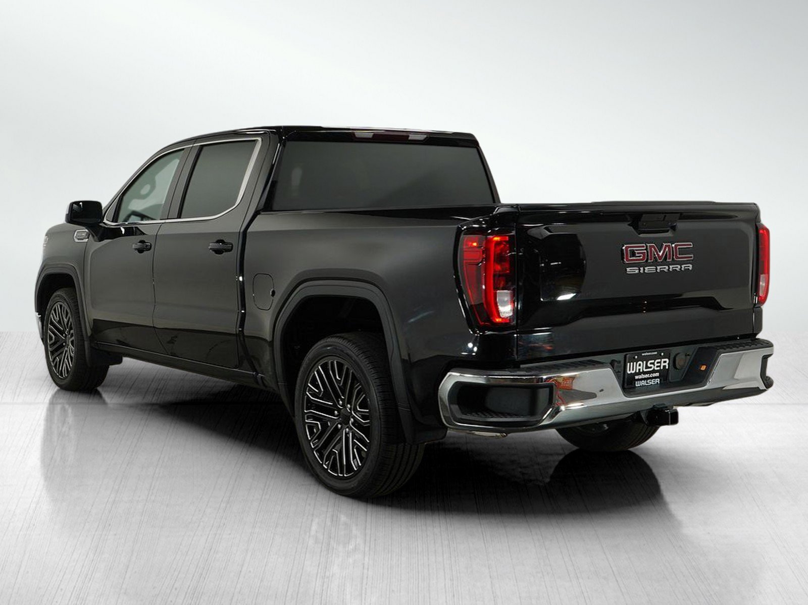 2019 Gmc Sierra 1500 SLE photo 3