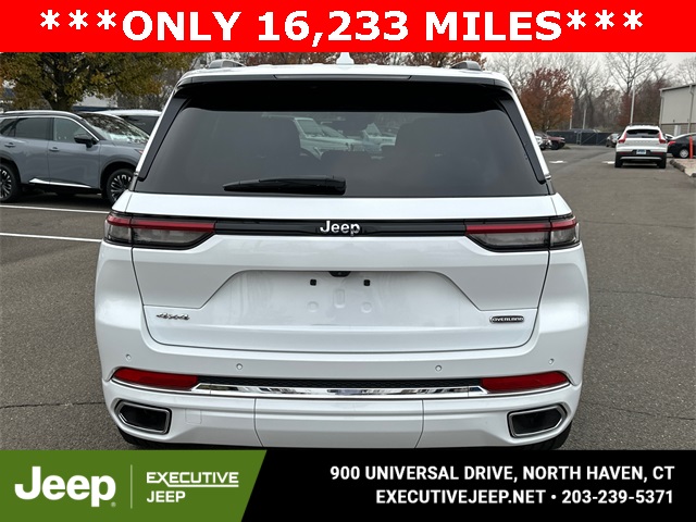 2022 Jeep Grand Cherokee Overland photo 3