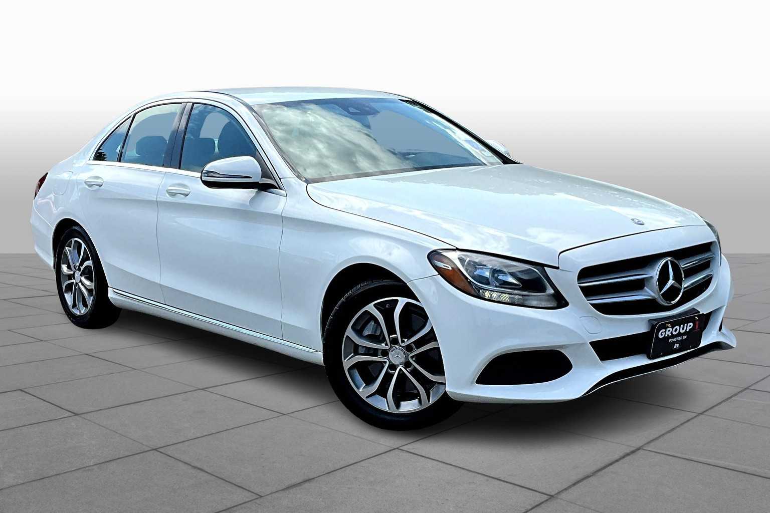 2016 Mercedes Benz C 300 photo 2