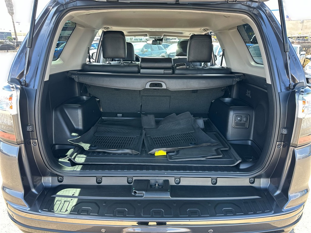 2021 Toyota 4Runner Nightshade Edition photo 31