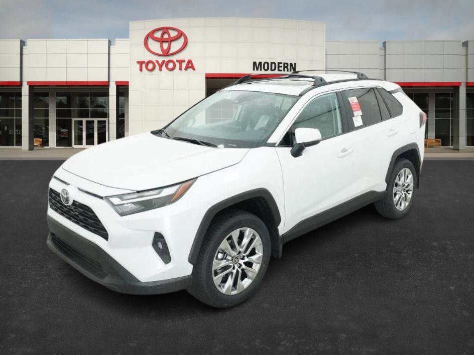 2025 Toyota RAV4 XLE Premium's photo