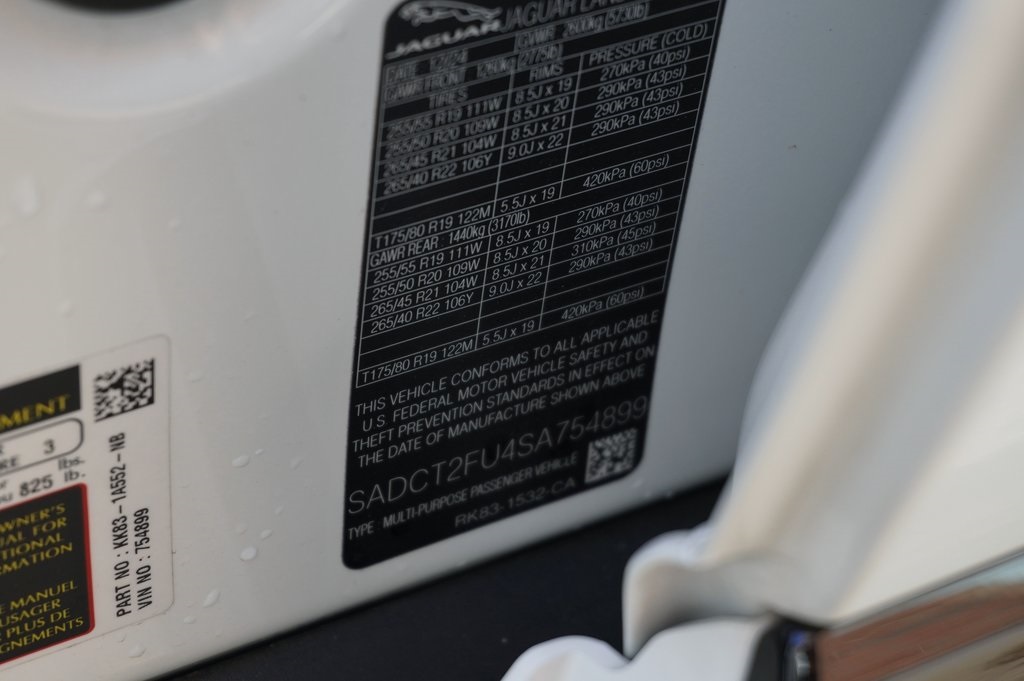 2025 JAGUAR F-PACE - Image 27