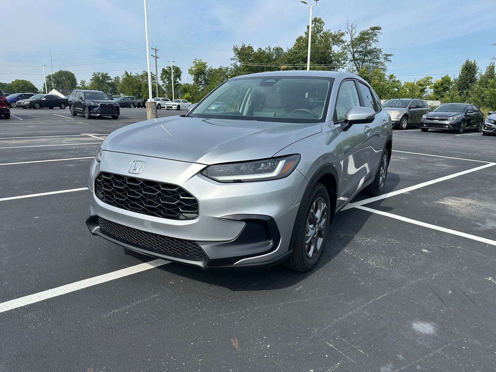 2026 Honda HR-V LX's photo