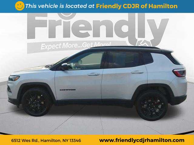 2024 Jeep Compass Latitude's photo