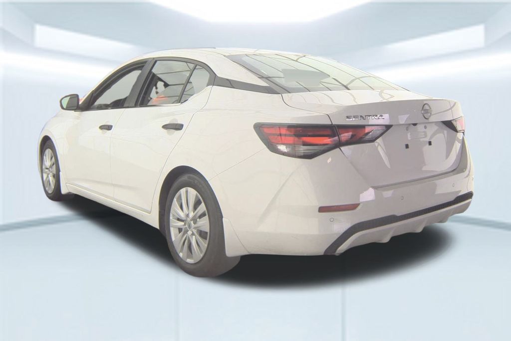 2025 Nissan Sentra S photo 3