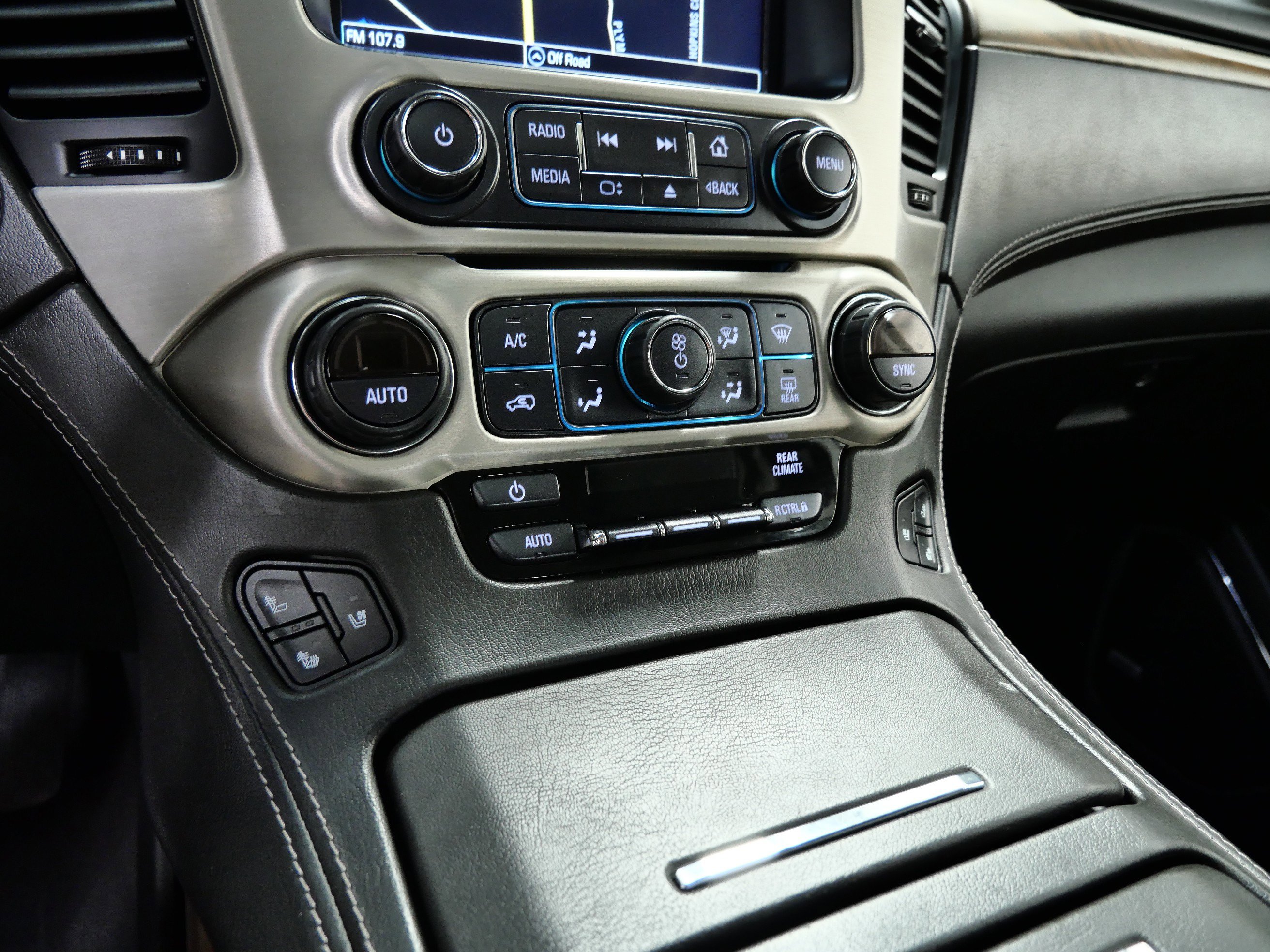 2020 Gmc Yukon Denali photo 20