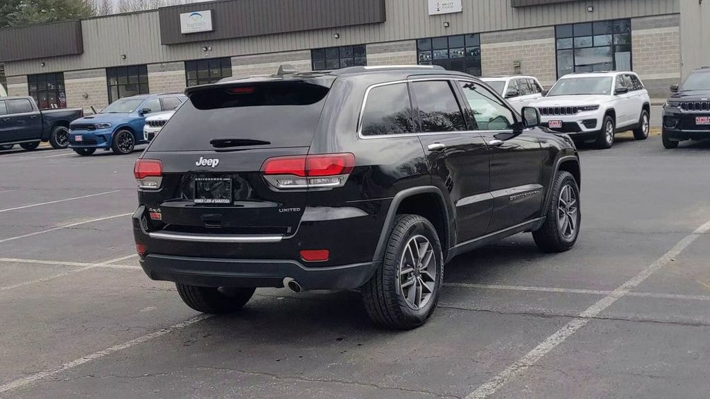 2022 Jeep Cherokee Limited photo 2