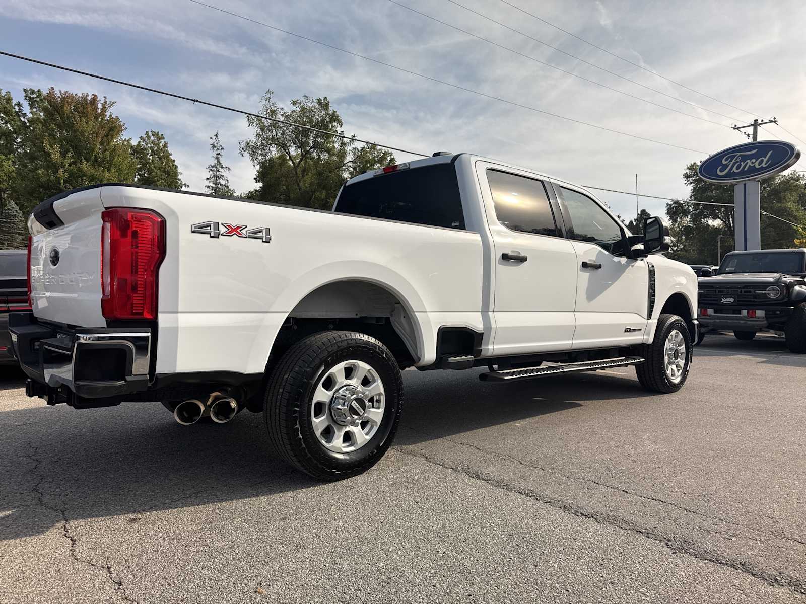 2024 Ford F-350 XLT photo 5