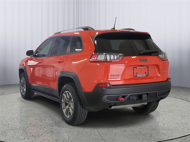 2021 Jeep Cherokee Trailhawk photo 2