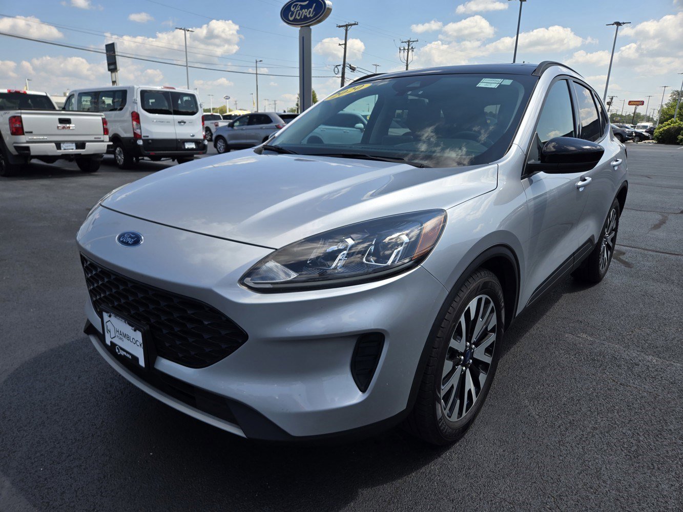 2020 Ford Escape SE Sport Hybrid photo 4