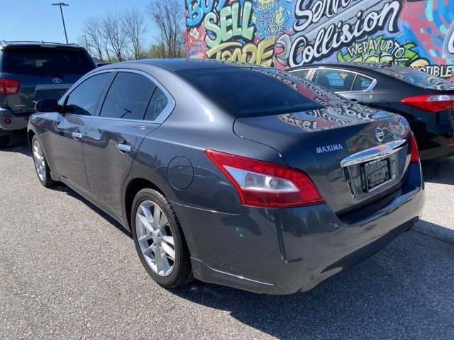 2010 Nissan Maxima S photo 4