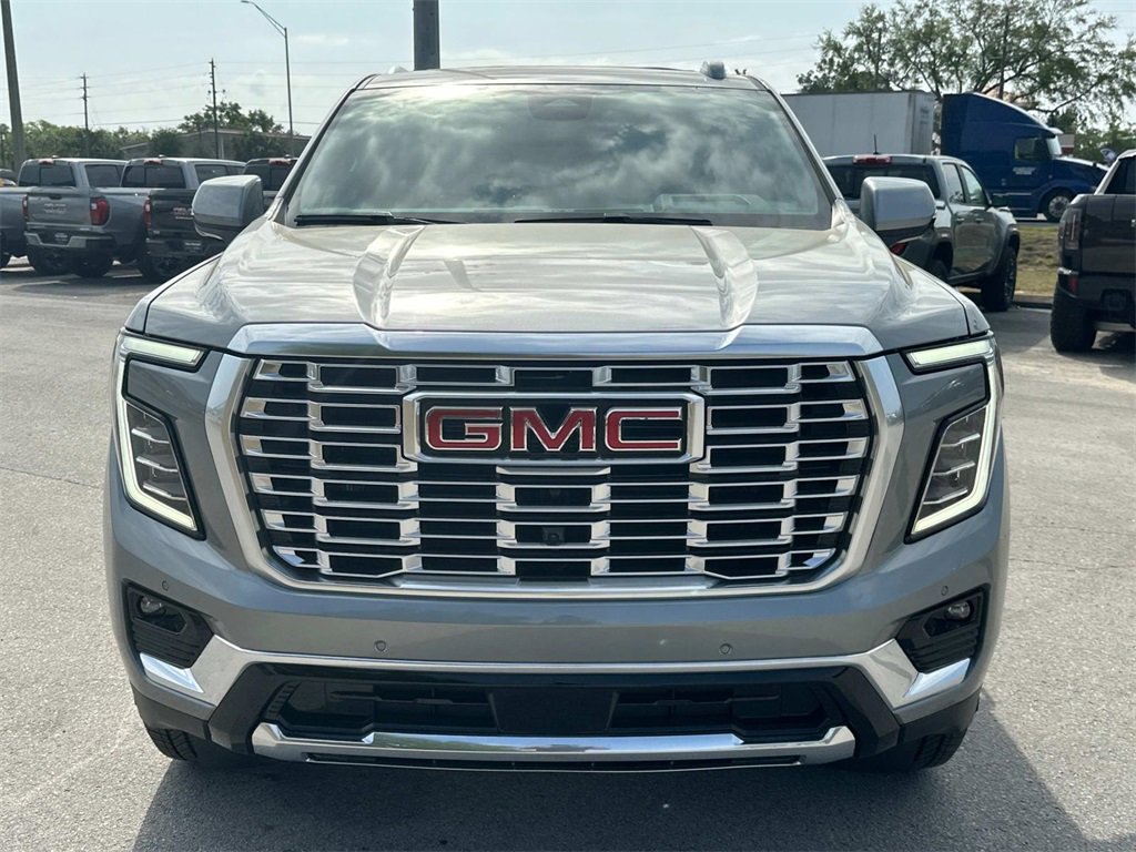 2025 Gmc Yukon Denali photo 2