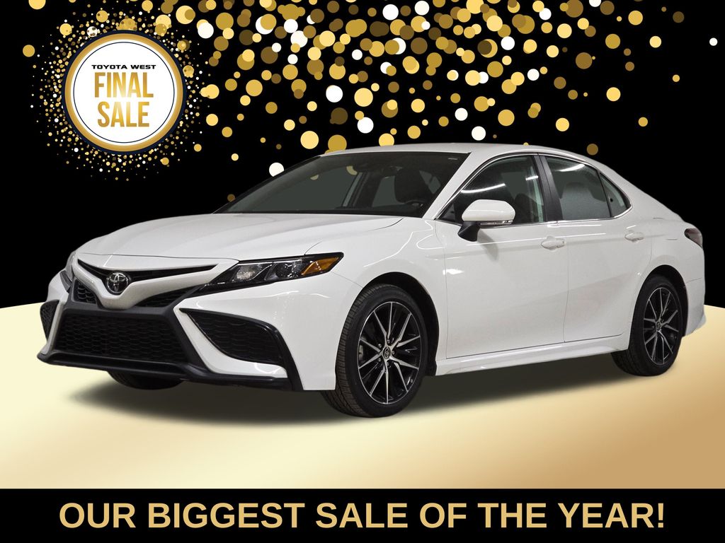 2024 Toyota Camry SE