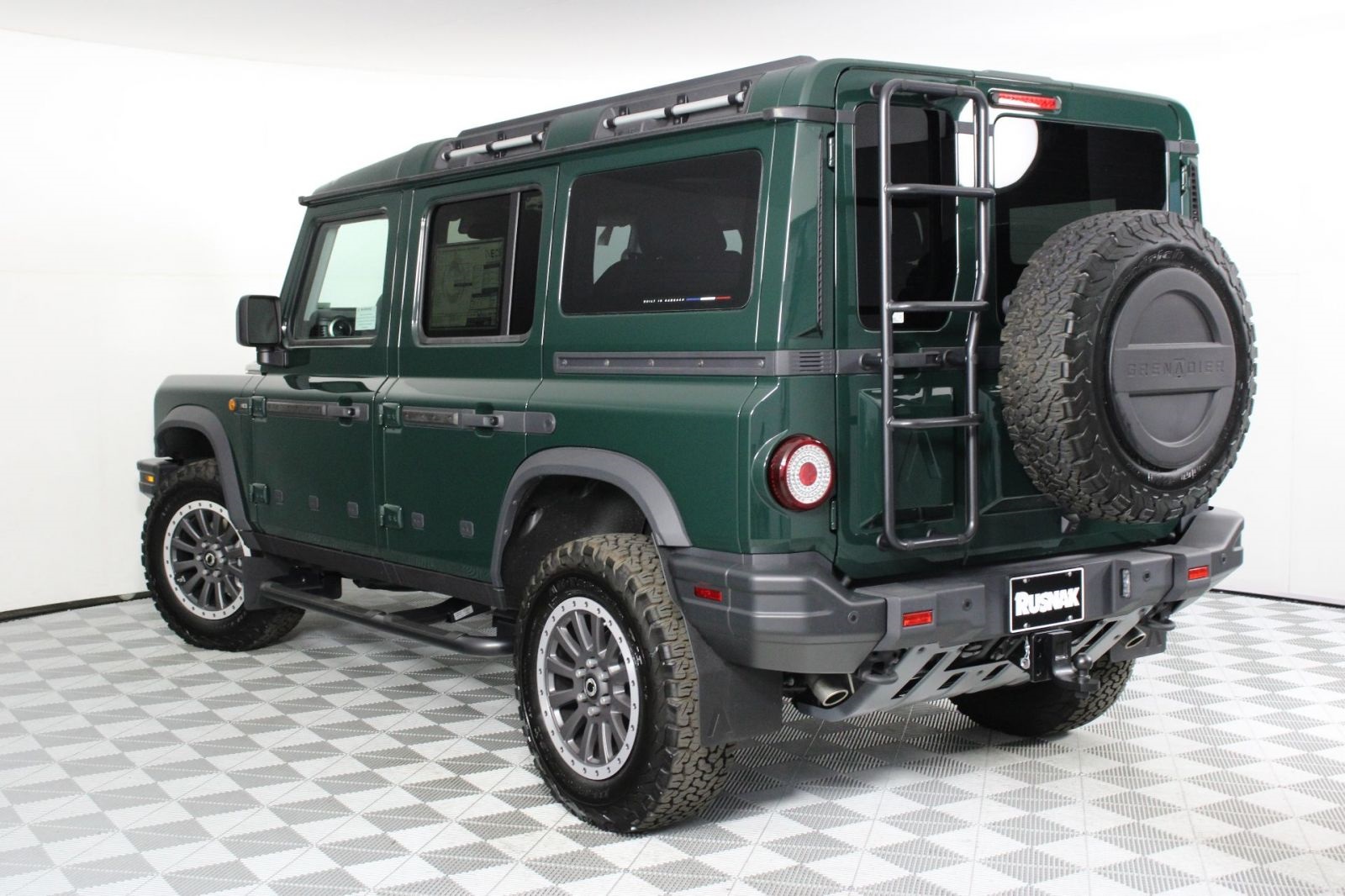 2025 Ineos Grenadier photo 3