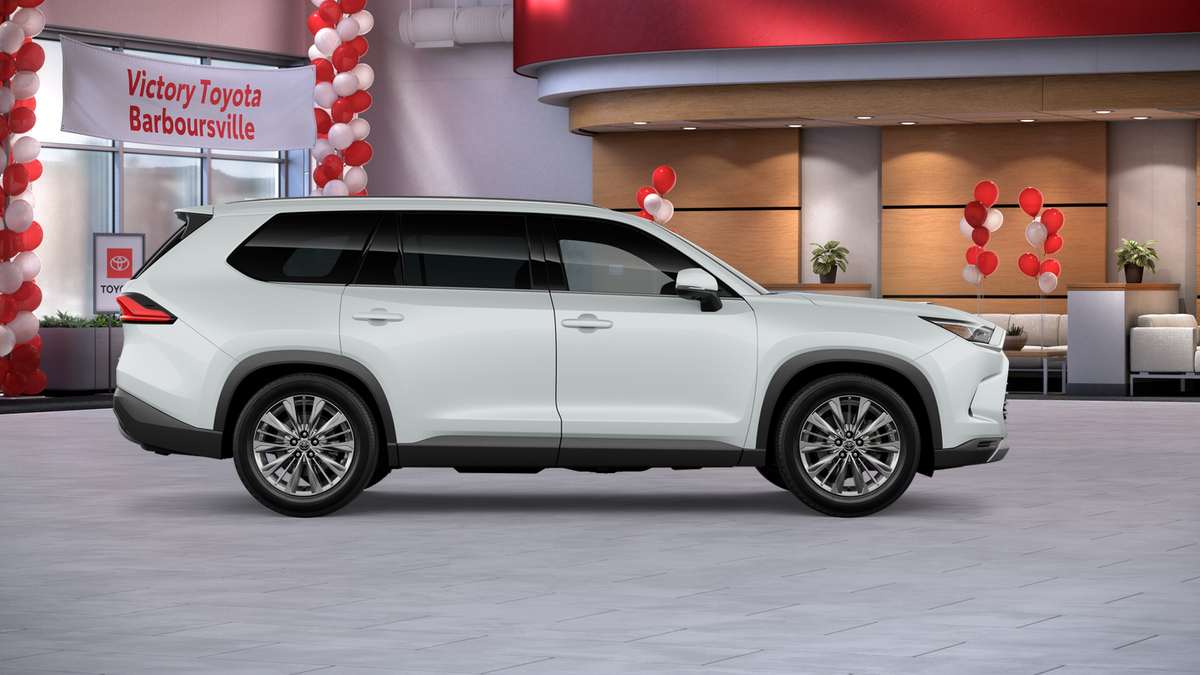2026 Toyota Grand Highlander Platinum AWD photo 10